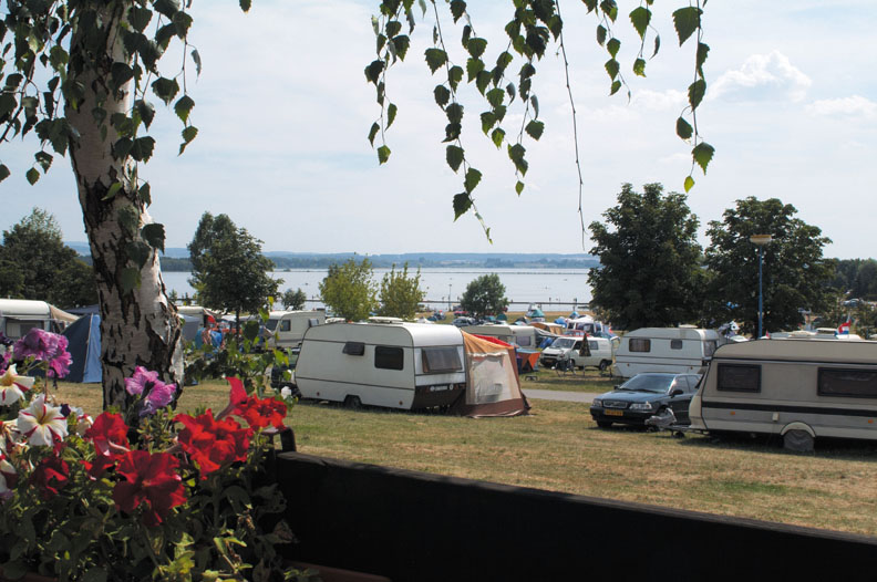 AUTOCAMPING ROZKO�, C