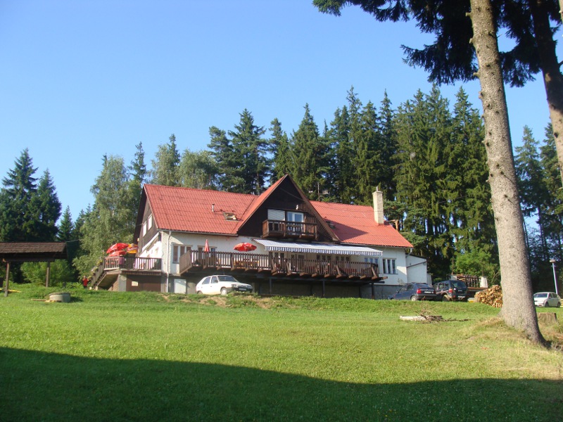 Horsk� a rekrea�n� st�edisko Kr�lovec